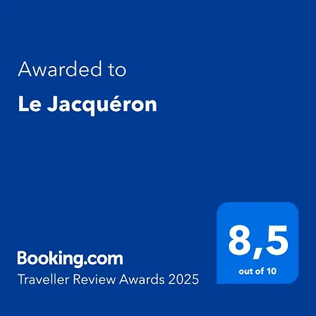 Le Jacqueron アパート